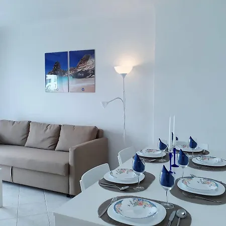 Apartamento Satélite Ac&garagem