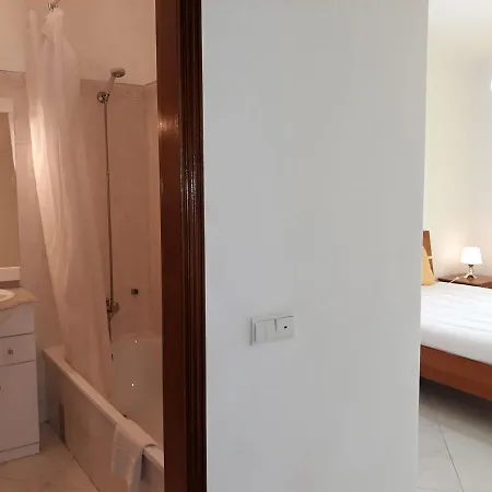 Satélite Ac&garagem * Quarteira