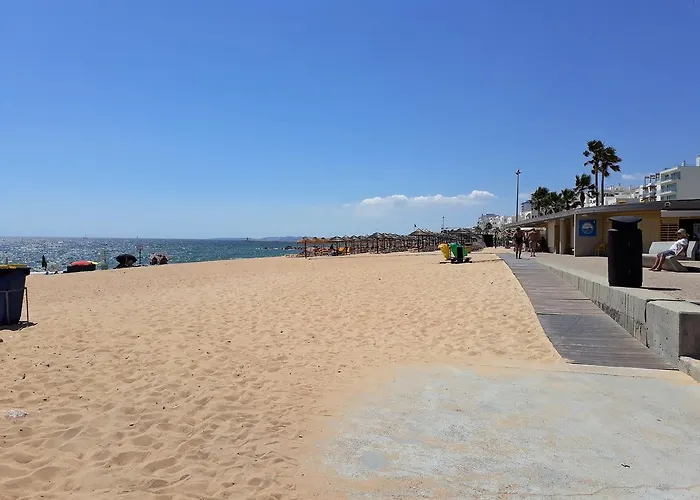 Satelite Ac&garagem 쿼테이라