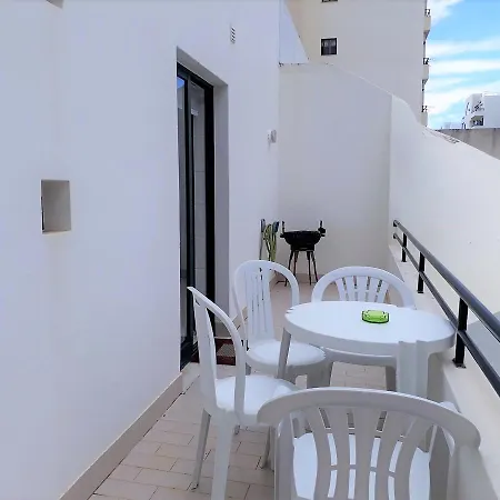 Apartamento Satelite Ac&garagem Quarteira