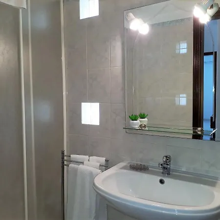 Satelite Ac&garagem Apartment Quarteira