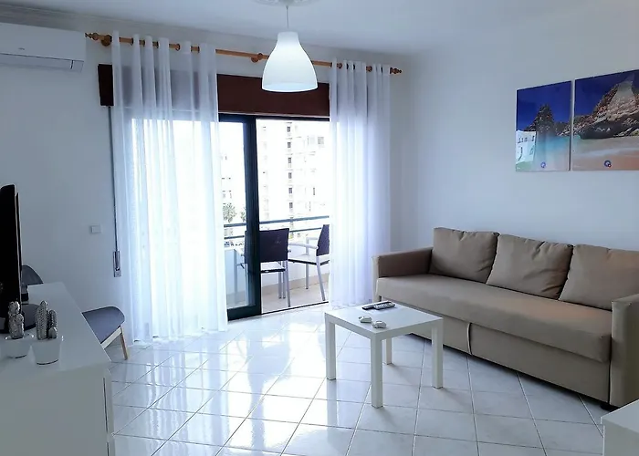 Satelite Ac&garagem 公寓 奎特里拉