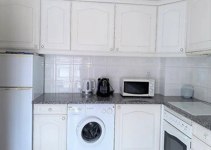 Satelite Ac&garagem 公寓